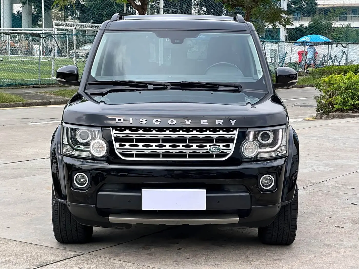 Land Rover Discovery 2015 — Şəkil 3/20