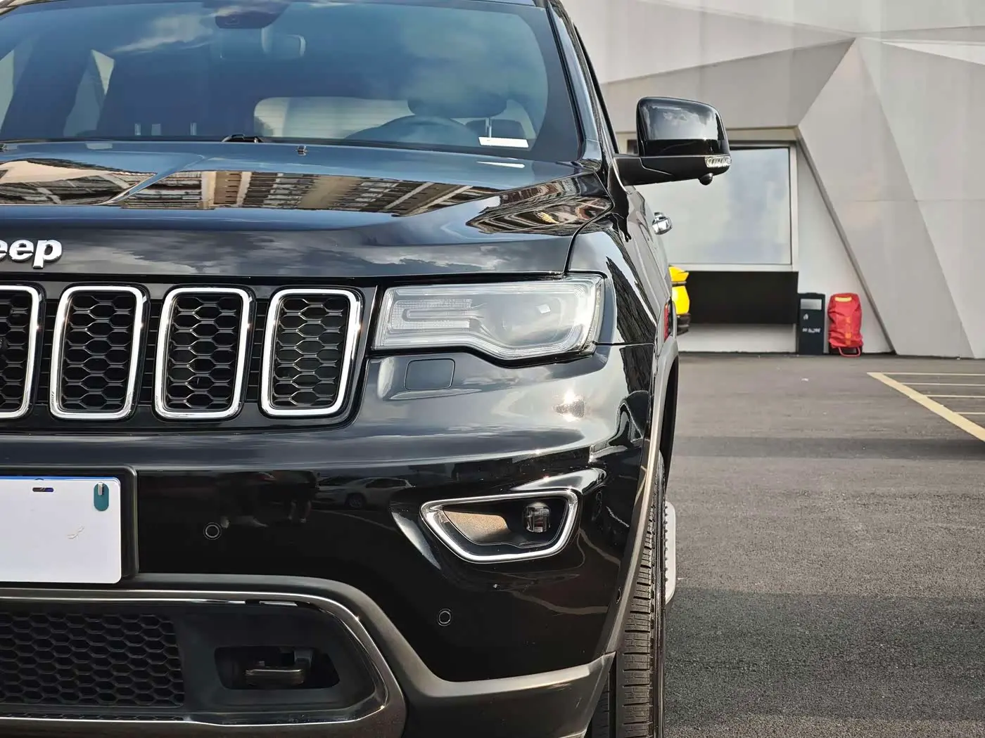 Jeep Grand Cherokee 2021 — Photo 3/20