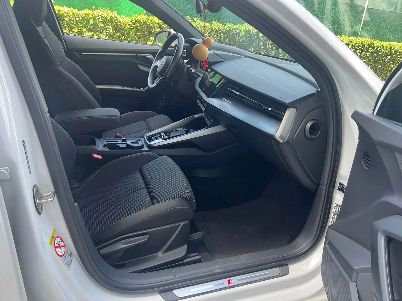 Audi A3 2023 — Photo 6/18