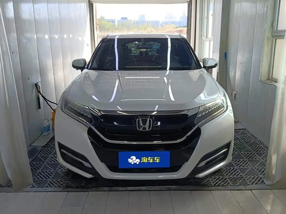 Honda UR-V 2019 — ფოტო 2/16