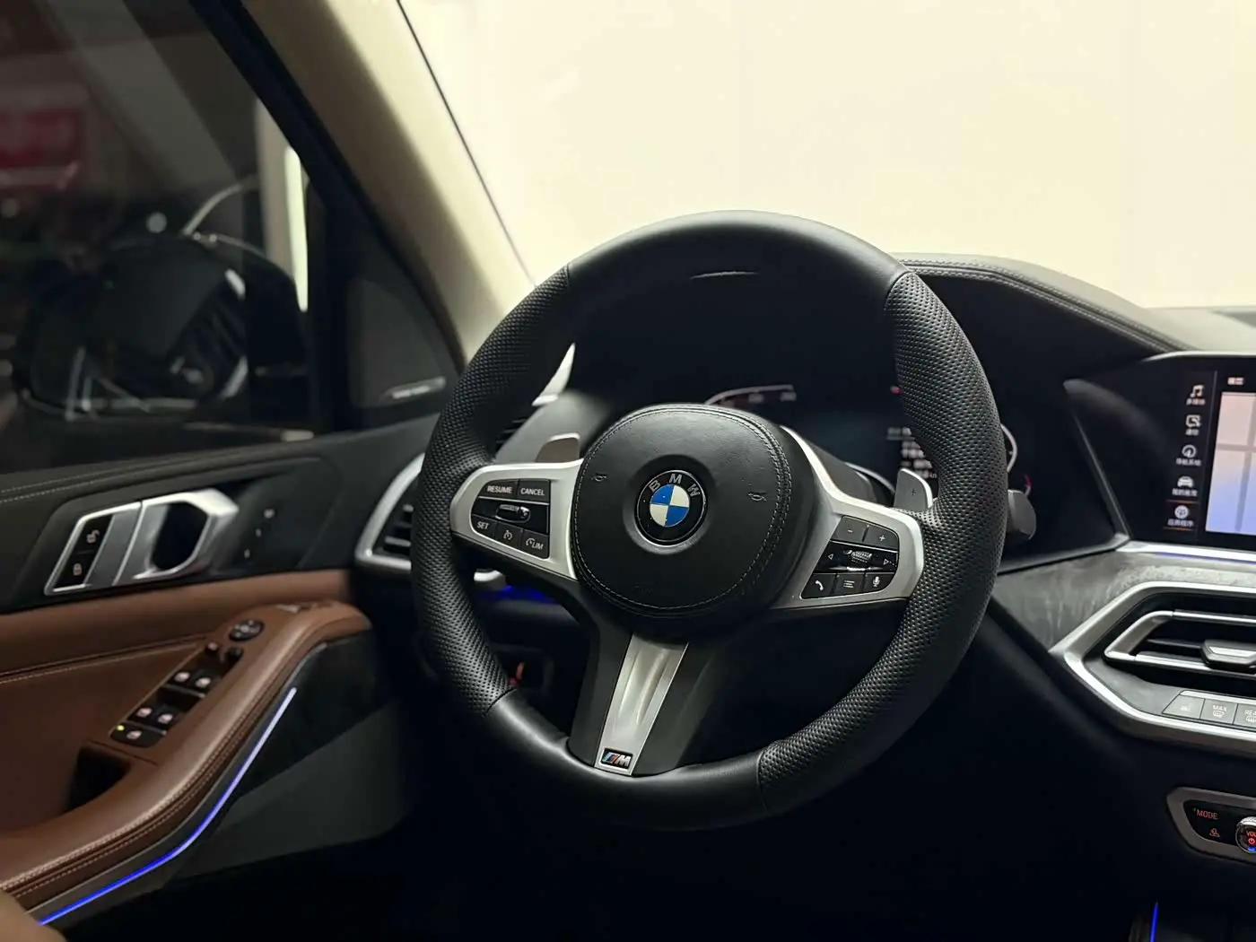BMW X5 2020 — Фото 9/13