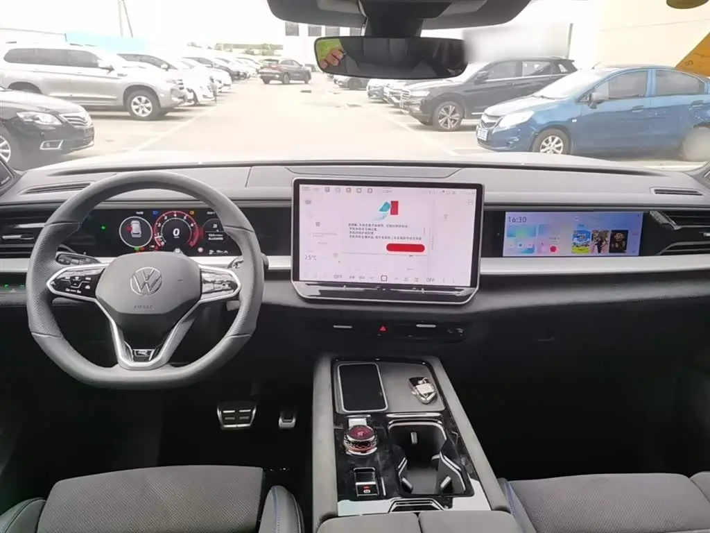 Volkswagen Teramont 2025 — Photo 10/20