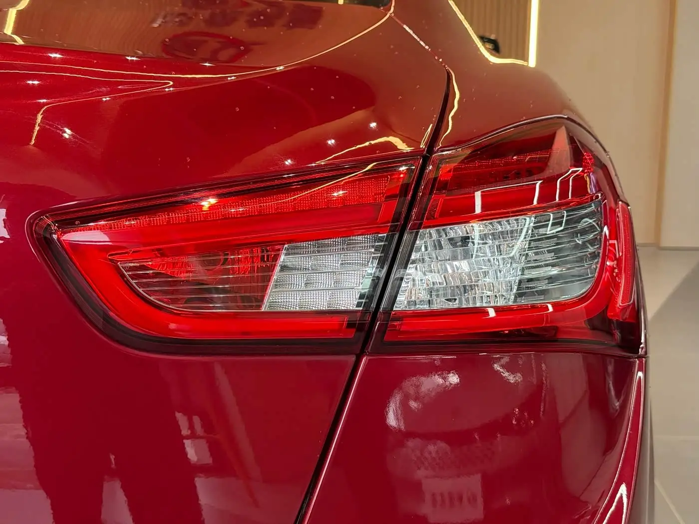 Maserati Ghibli 2016 — Photo 14/18