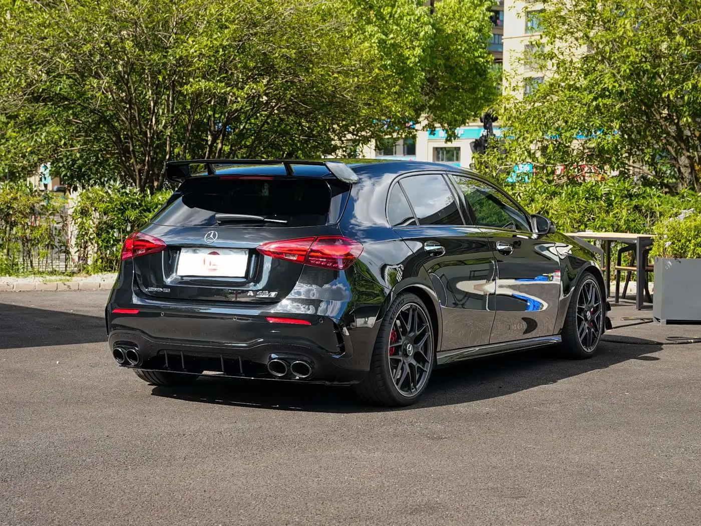 Mercedes-Benz A-Class AMG 2024 — Фото 4/18