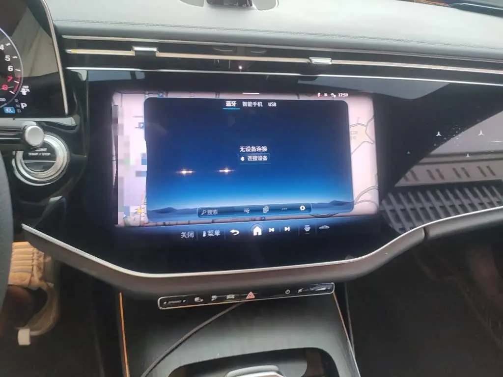 Mercedes-Benz E-Class New Energy 2025 — Фото 14/20
