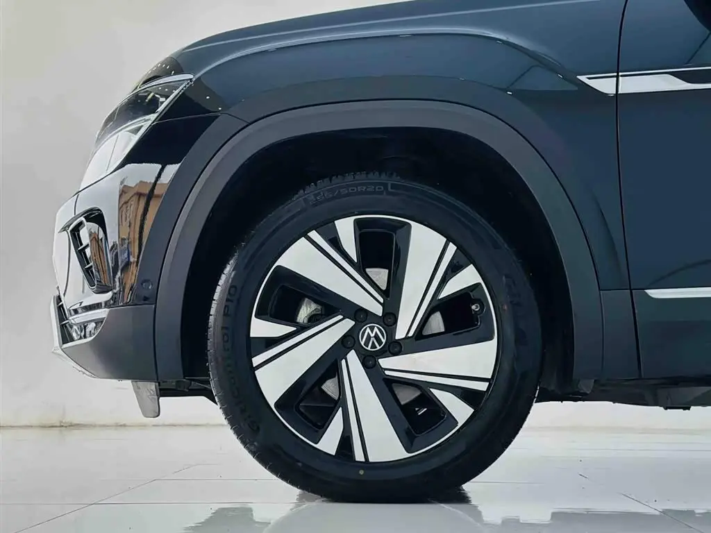 Volkswagen Teramont 2023 — Photo 9/20