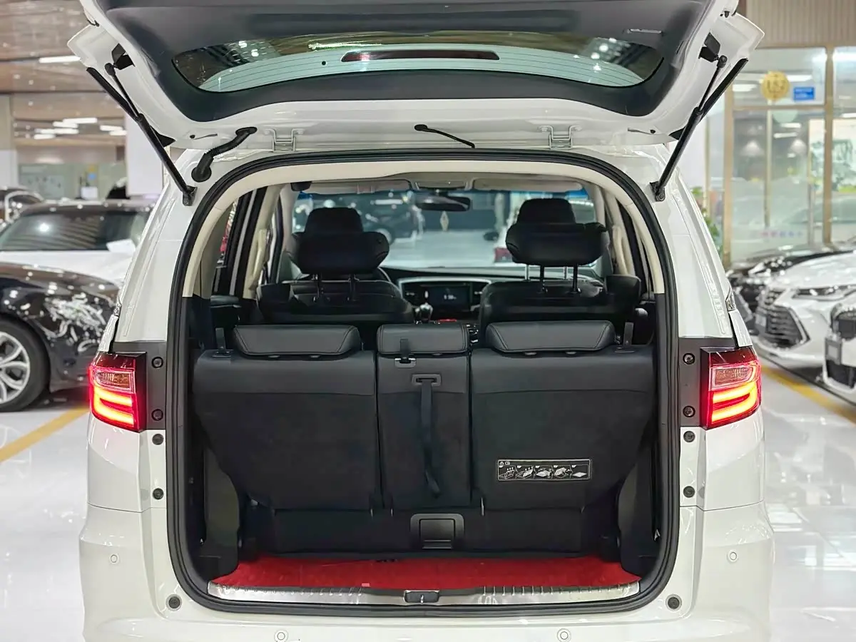 Honda Odyssey 2019 — Photo 12/15