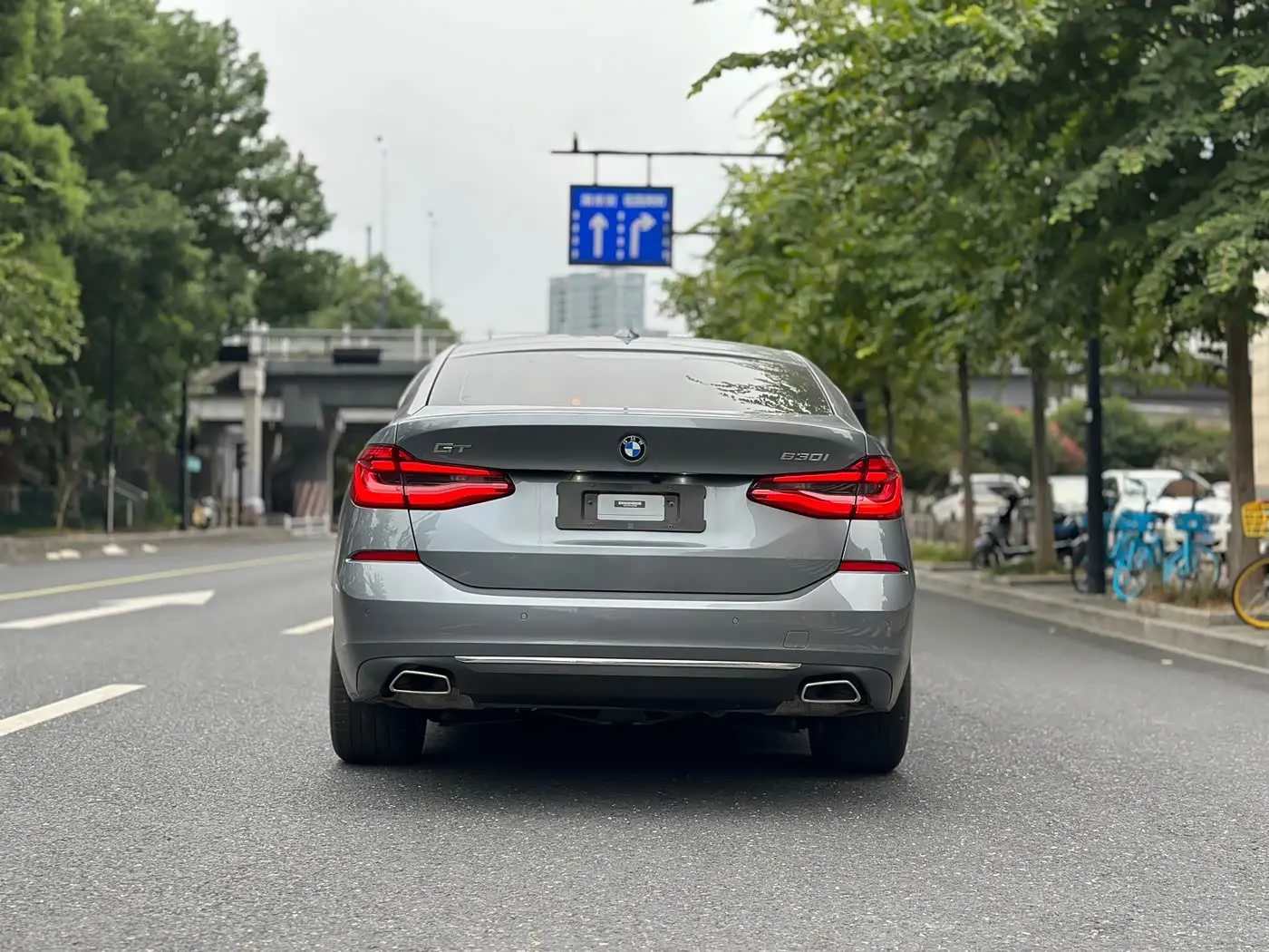 BMW 6 Series GT 2023 — Photo 7/20