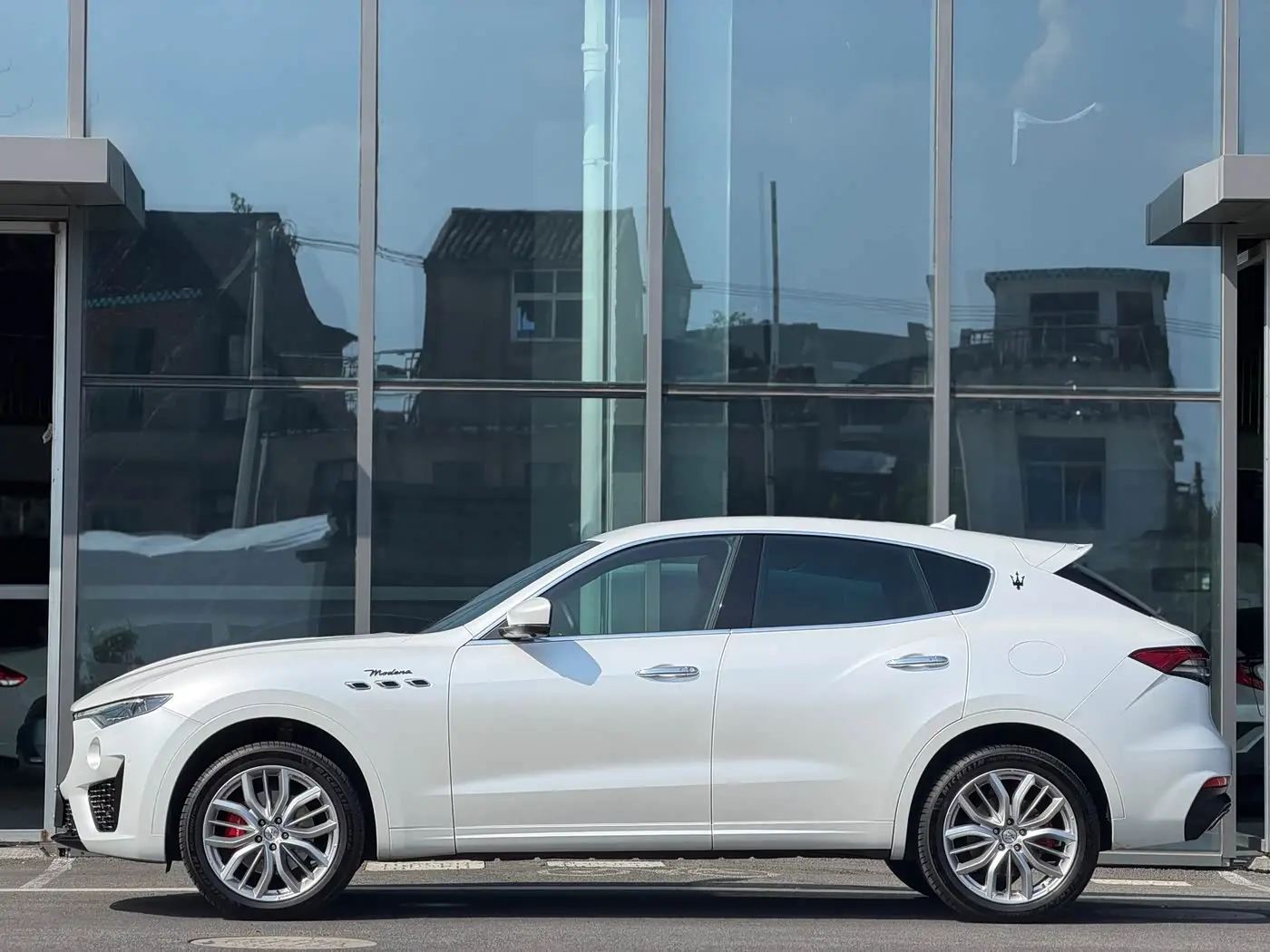 Maserati Levante 2021 — Photo 3/16