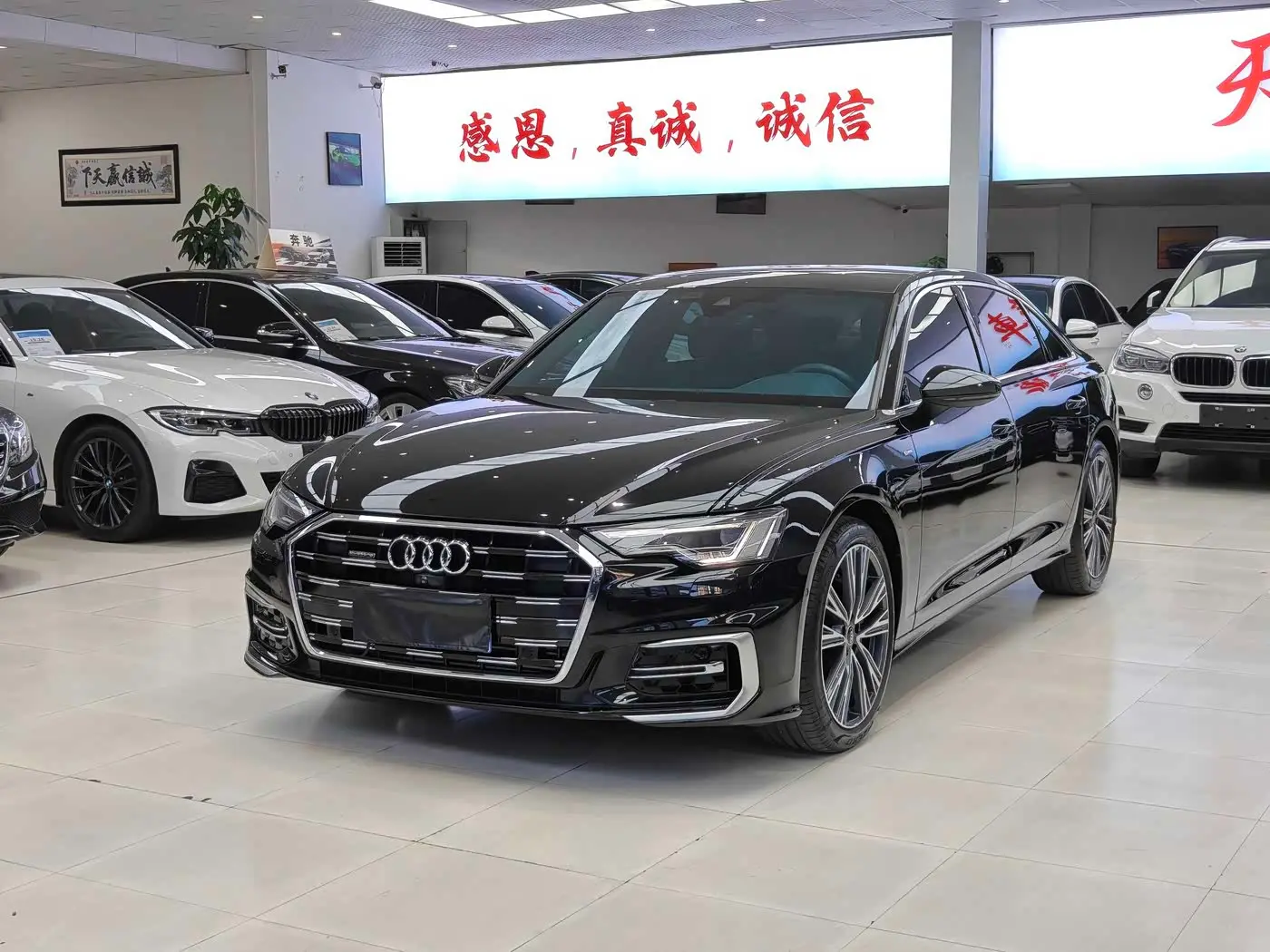 Audi A6L 2024 — Photo 3/20
