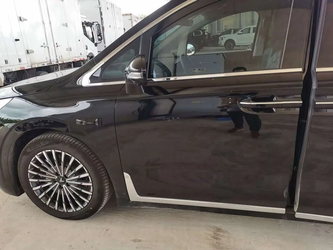 Voyah Auto Voyah Dreamer 2026 — Photo 4/11