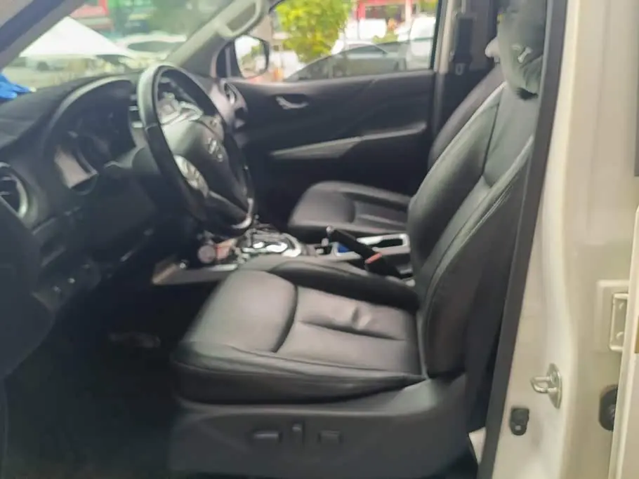 Nissan Terra 2018 — Şəkil 9/16