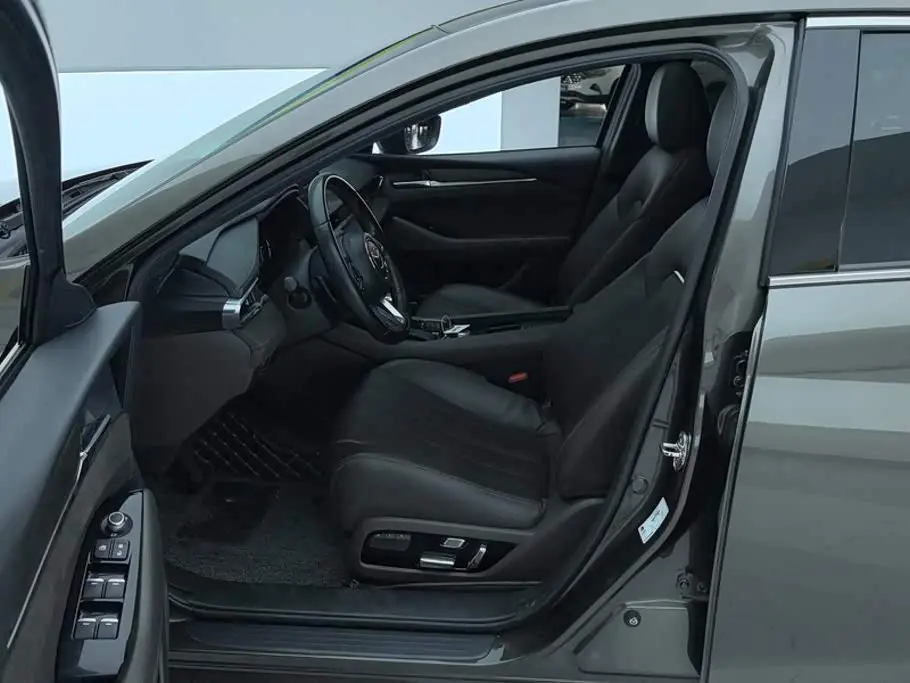 Mazda Atenza 2021 — Photo 9/16