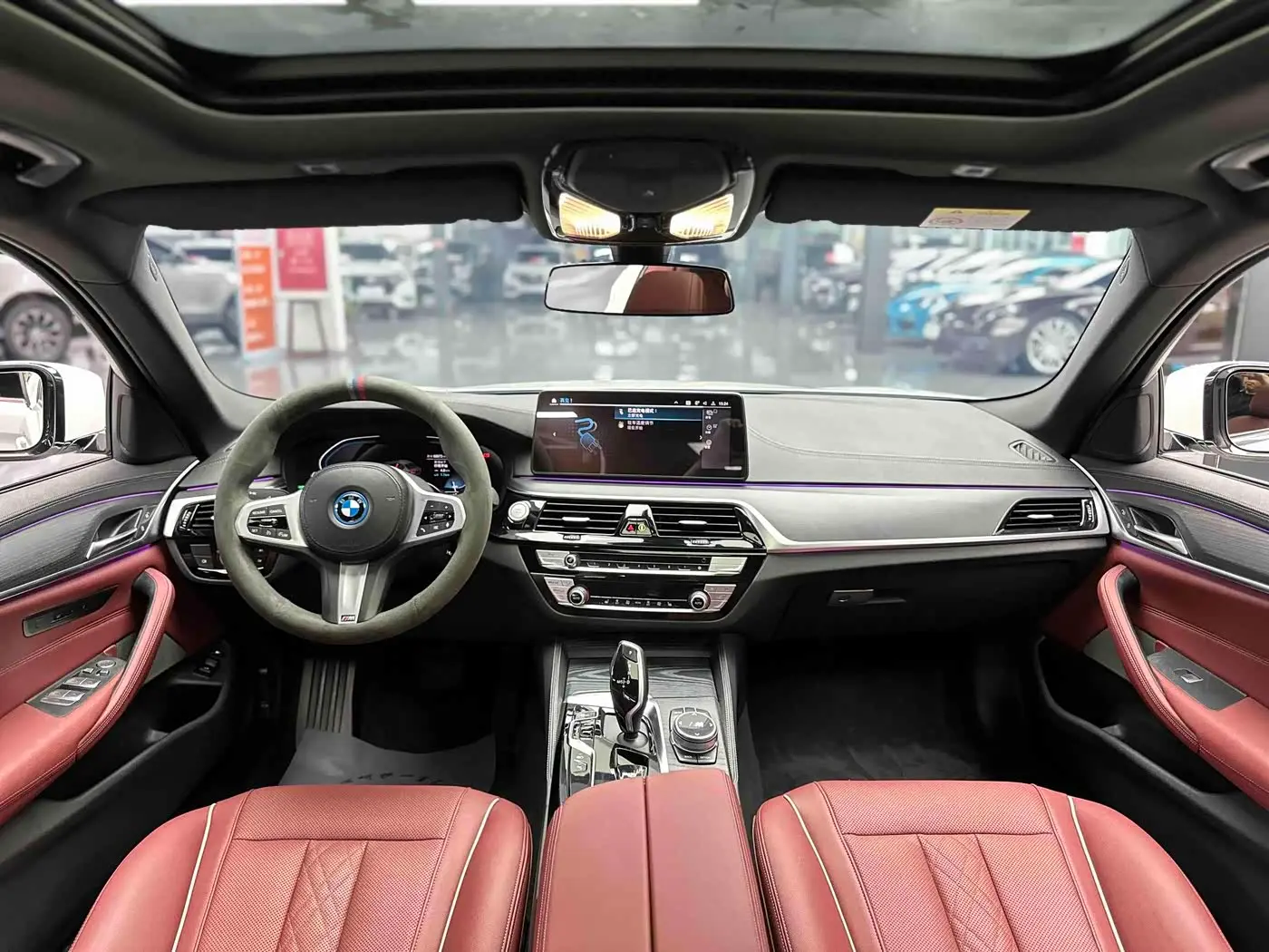 BMW 5 Series New Energy 2021 — Photo 7/9