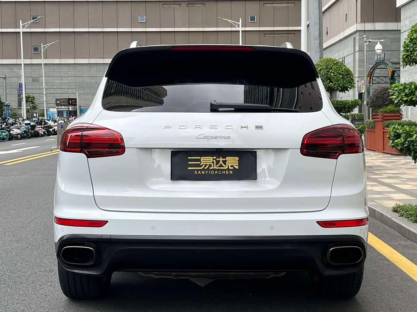 Porsche Cayenne 2016 — Photo 5/20