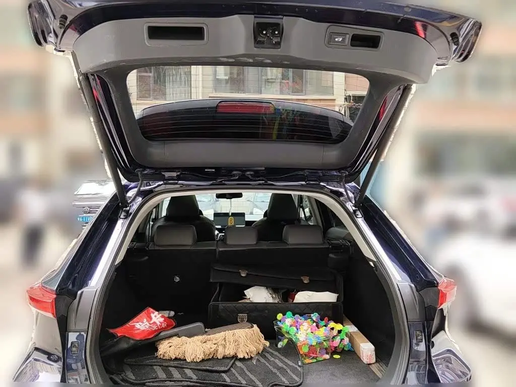 Toyota Lingfang HARRIER 2023 — Photo 10/20