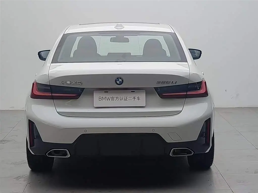 BMW 3 Series 2025 — Photo 5/18
