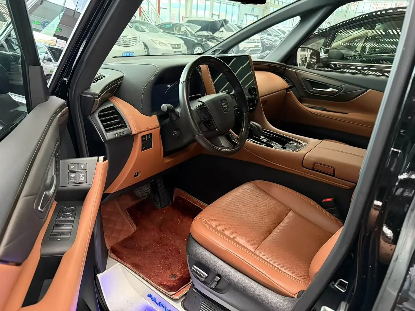 Toyota Vellfire 2023 — Фото 4/9
