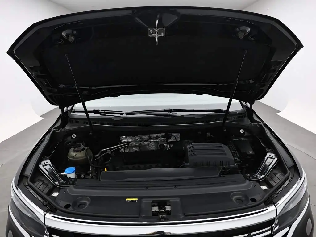 Volkswagen Viloran 2025 — Photo 17/19