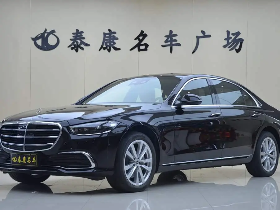 Mercedes-Benz S-Class 2025 — Photo 1/14