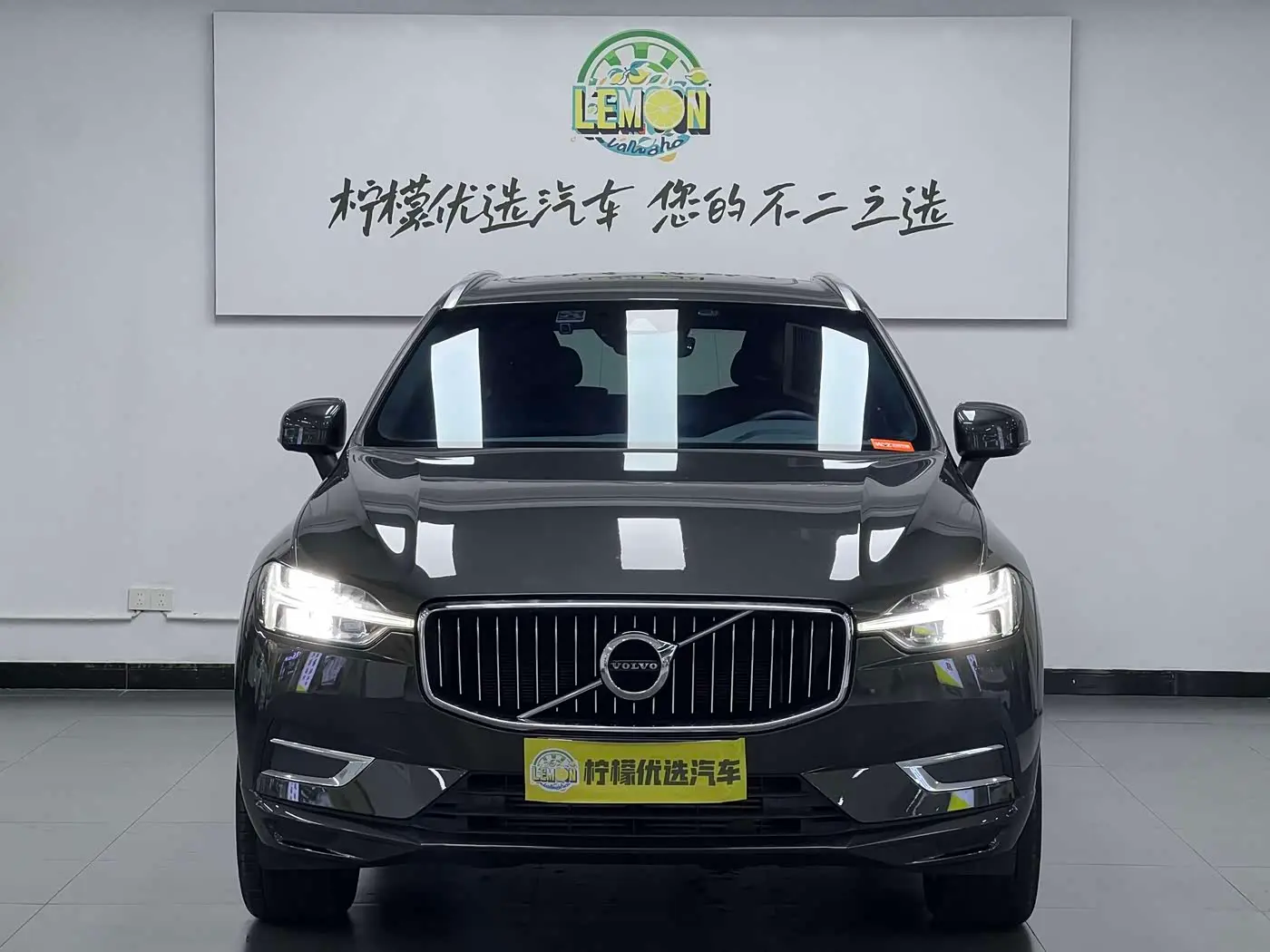 Volvo XC60 2021 — Фото 3/20