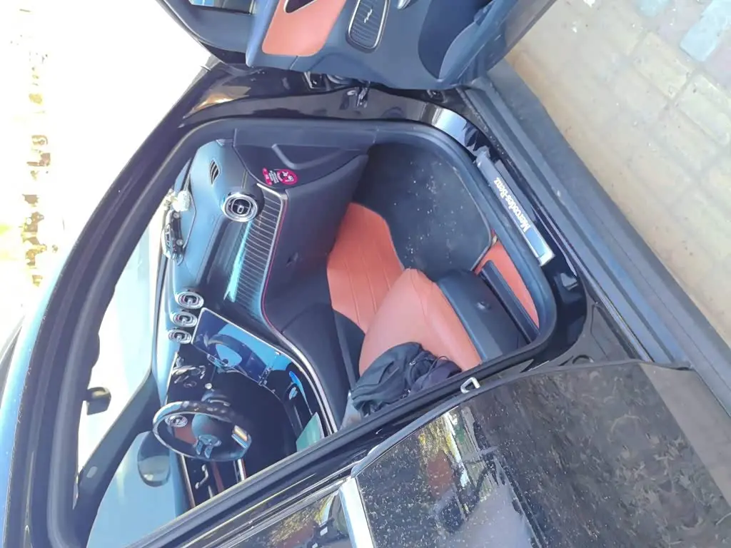 Mercedes-Benz GLC 2024 — Photo 19/20