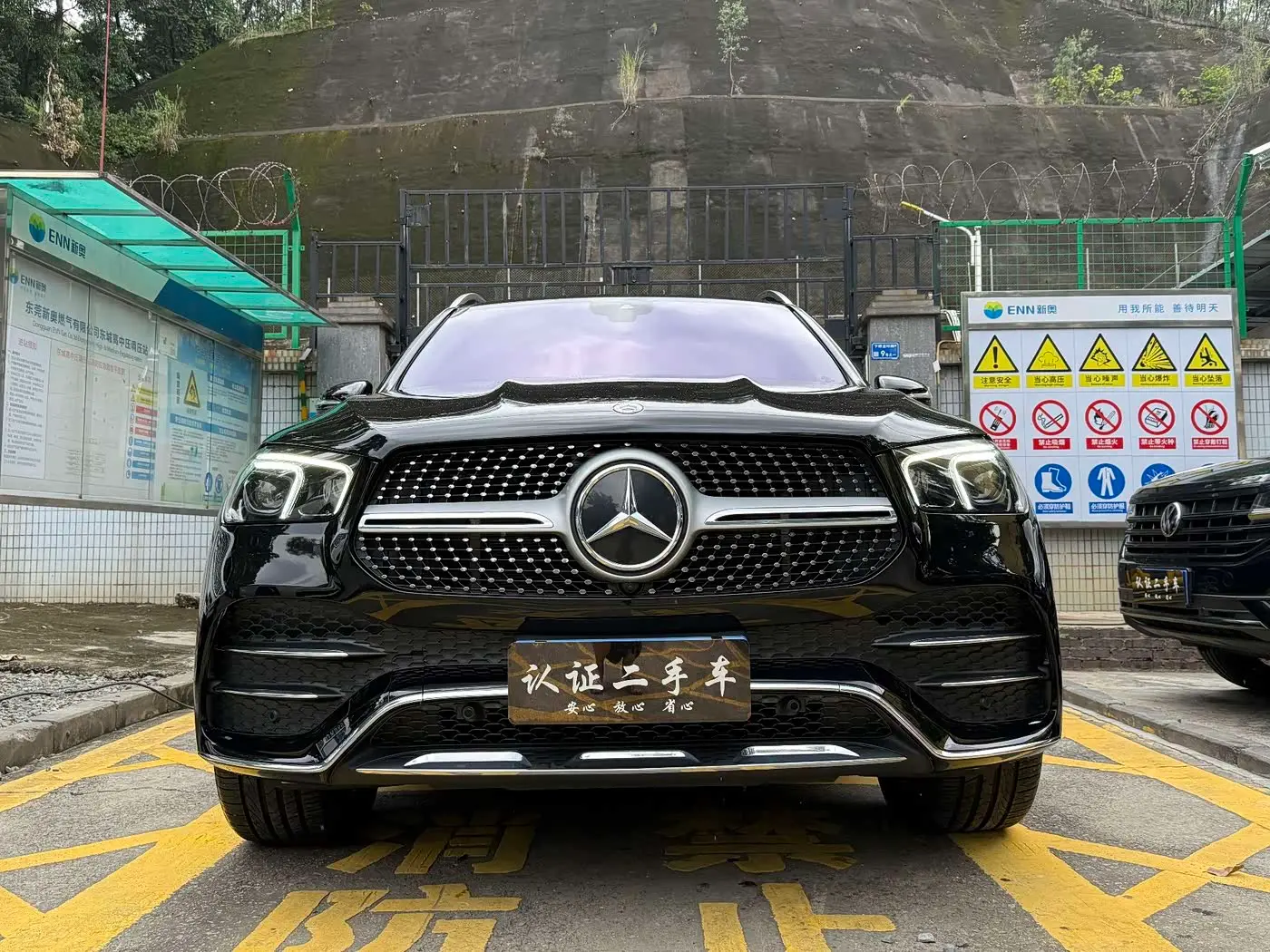 Mercedes-Benz GLE 2023 — Фото 4/17