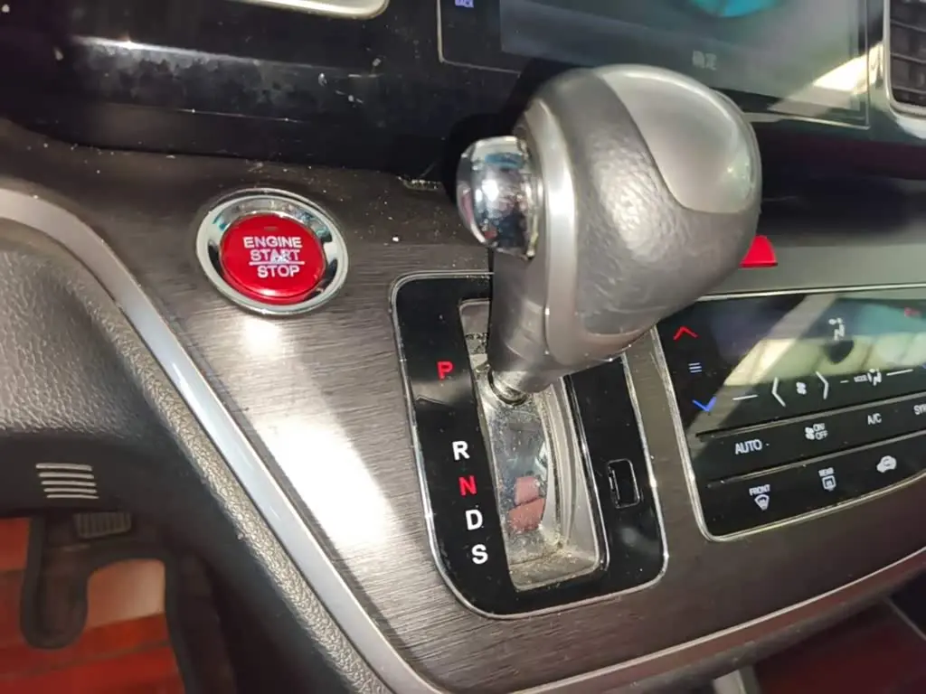 Honda Elysion 2019 — Photo 13/19