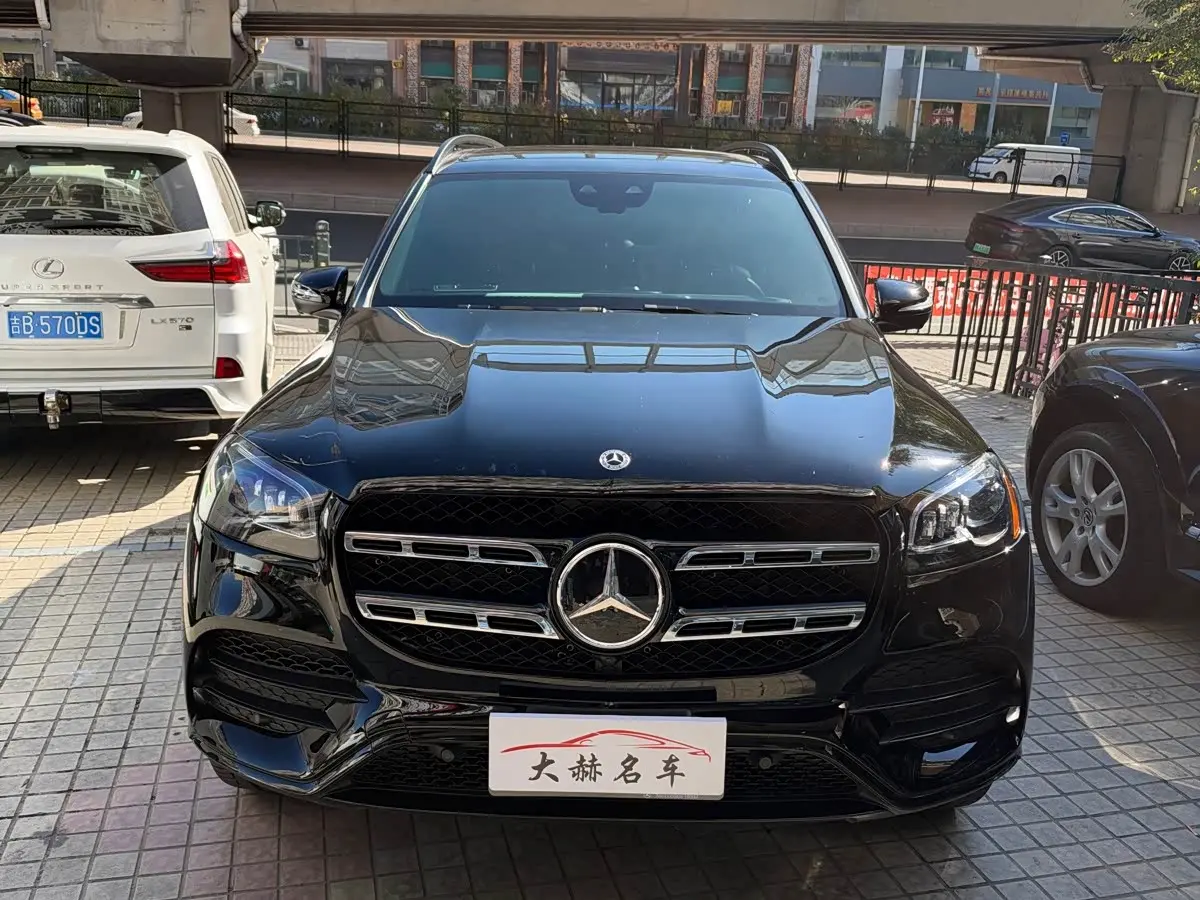 Mercedes-Benz GLS 2023 — Photo 2/11