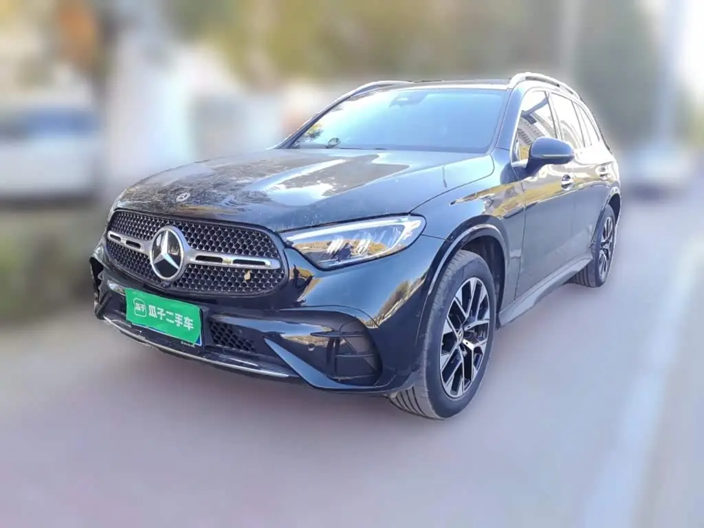 Mercedes-Benz GLC 2024 — Photo 1/20