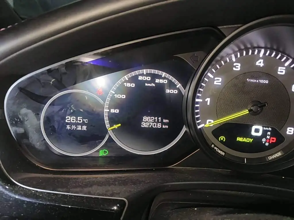 Porsche Panamera New Energy 2020 — Photo 4/13