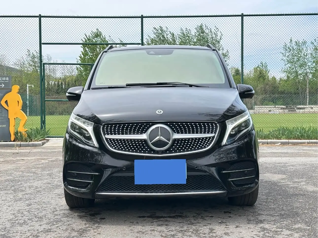 Mercedes-Benz V-Class 2021 — Фото 3/17