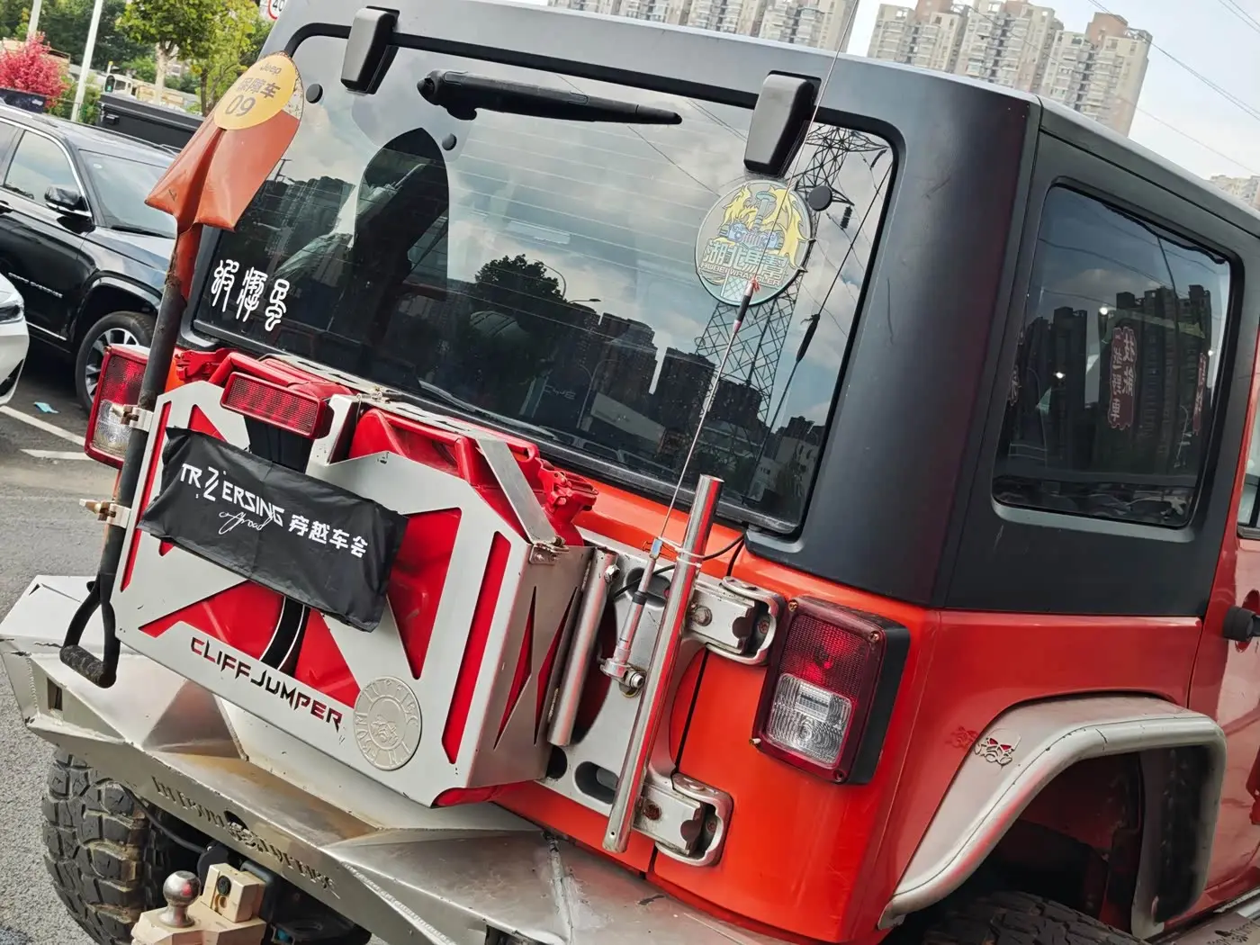 Jeep Wrangler 2015 — Фото 8/16