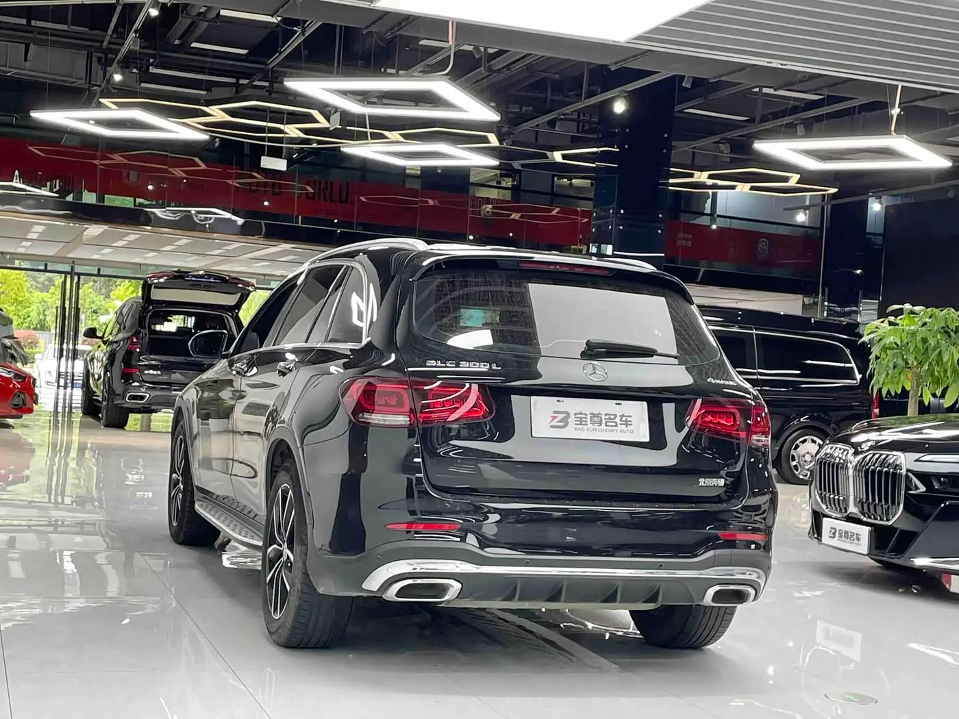 Mercedes-Benz GLC 2021 — Photo 13/18