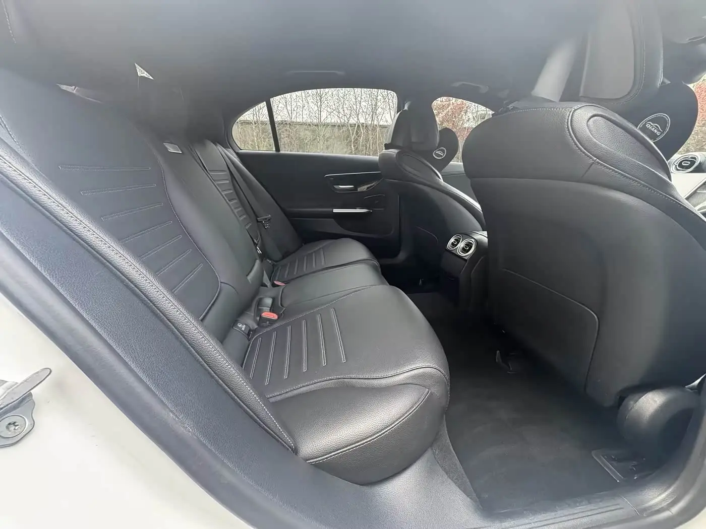Mercedes-Benz C-Class 2022 — Photo 19/20