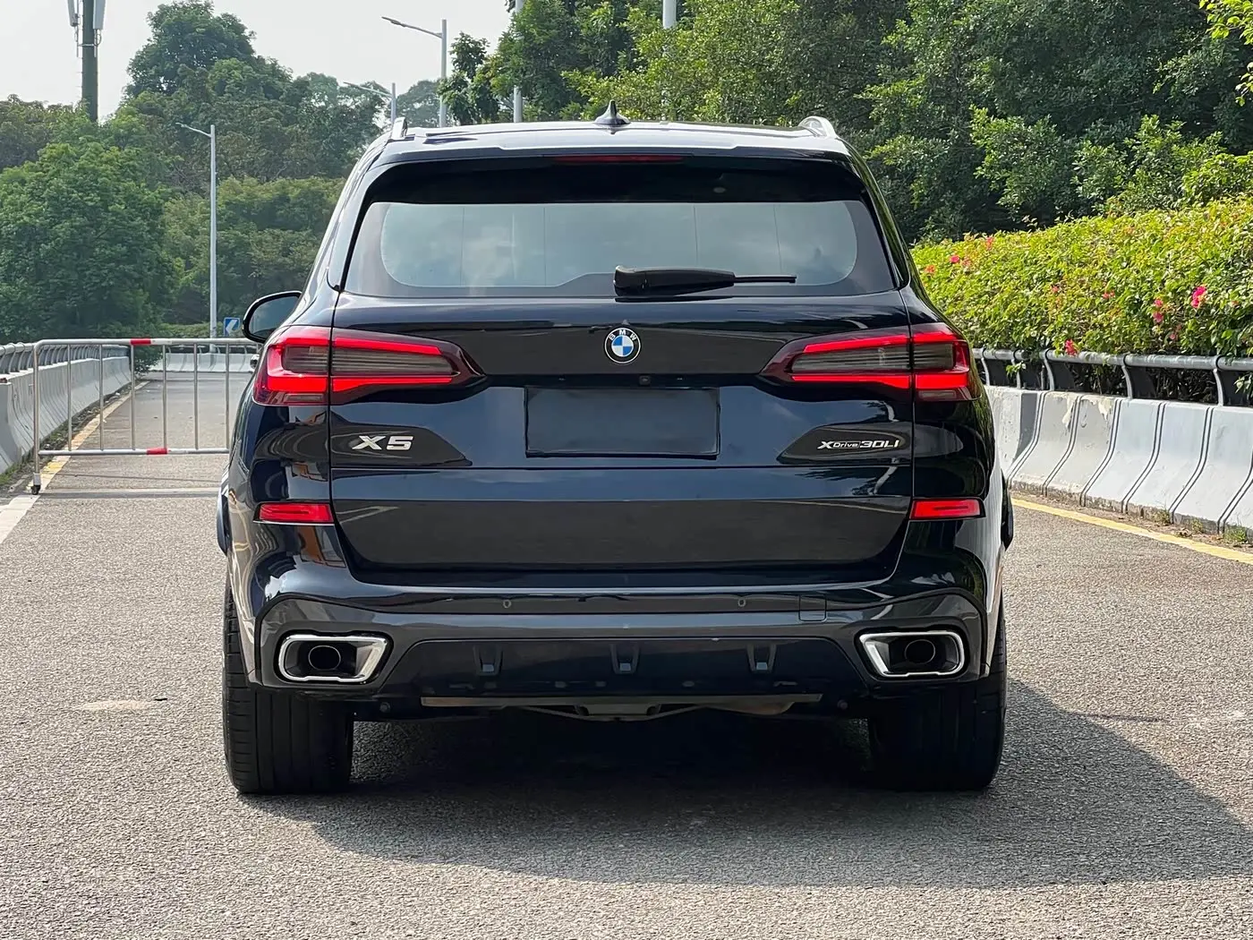 BMW X5 2023 — Photo 20/20