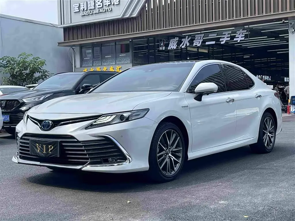 Toyota Camry, 2022