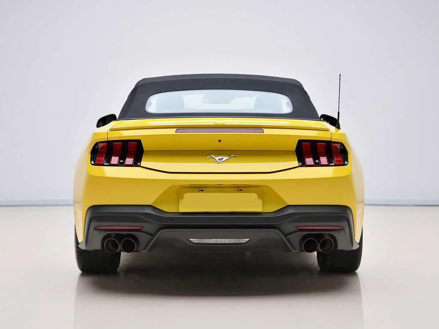 Ford Mustang 2024 — Photo 5/20