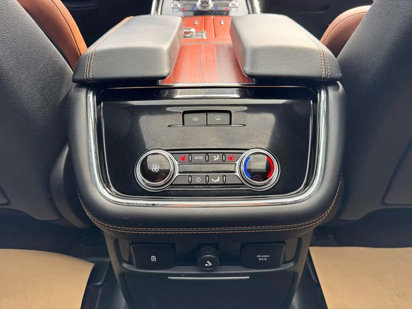 Lincoln Navigator 2021 — Фото 16/20