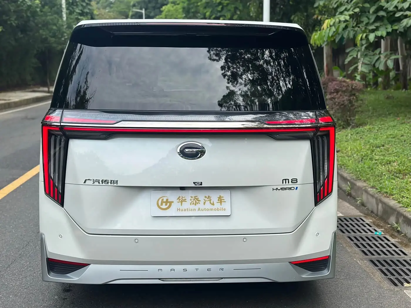 GAC Trumpchi Trumpchi M8 2024 — Photo 4/17