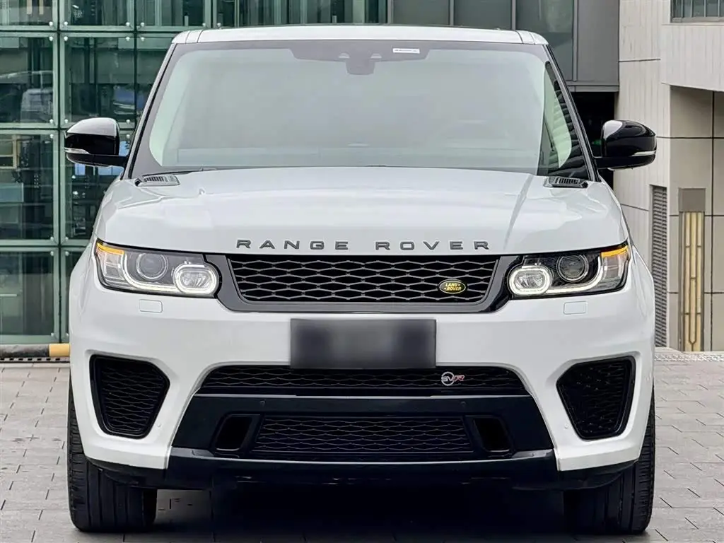 Land Rover Range Rover Sport 2018 — Photo 7/16