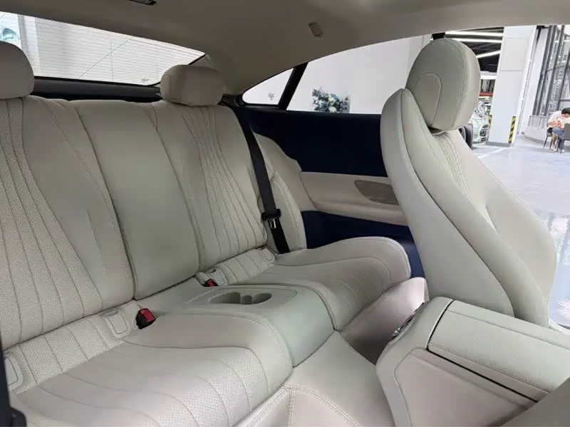 Mercedes-Benz E-Class 2021 — ფოტო 3/10