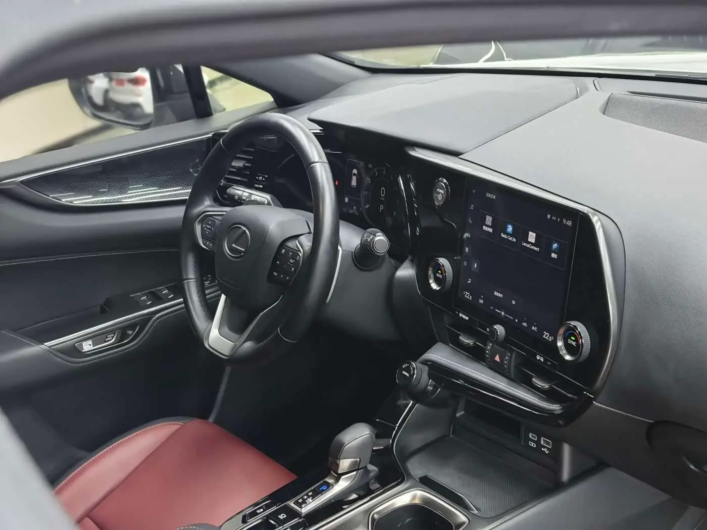 Lexus NX 2023 — Photo 20/20