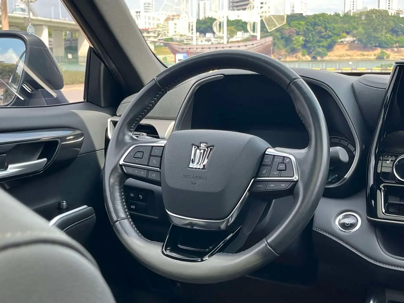 Toyota Crown Kluger 2024 — Photo 20/20