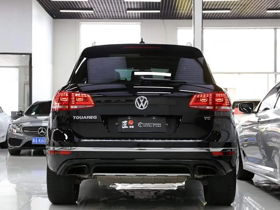 Volkswagen Touareg 2019 — Фото 20/20