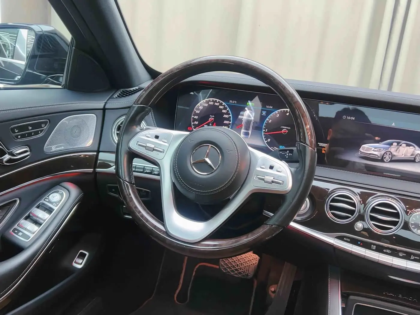 Mercedes-Benz Maybach S-Class 2020 — Фото 5/16