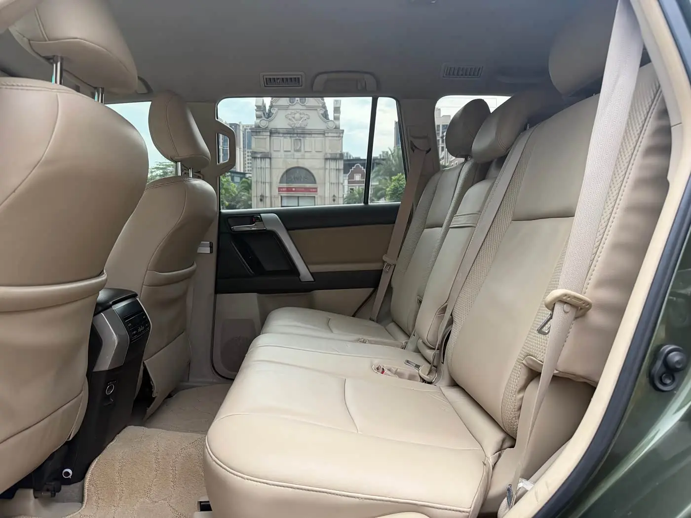 Toyota Prado 2012 — ფოტო 6/18