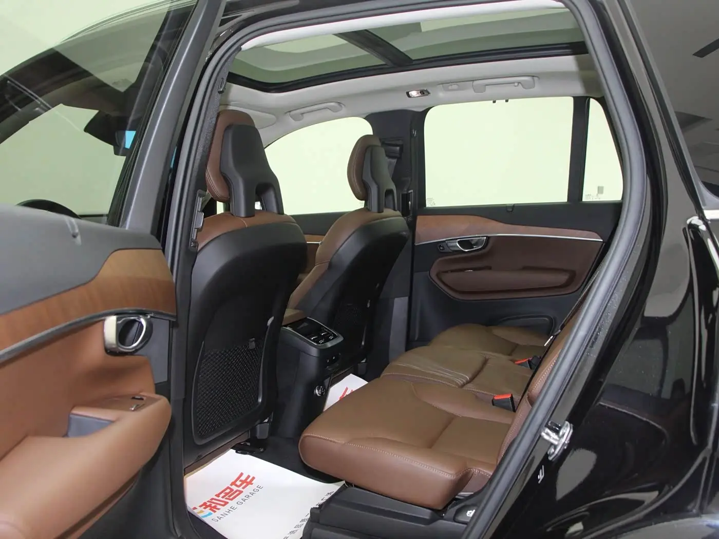 Volvo XC90 2019 — Photo 10/14