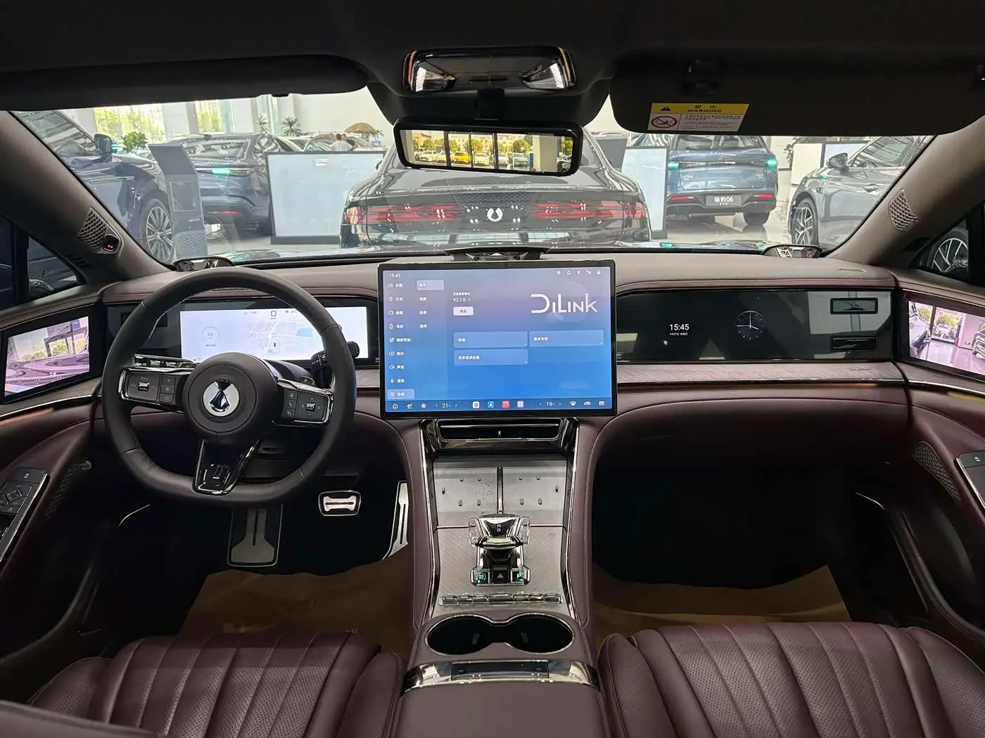 Denza Z9GT 2024 — Photo 6/10