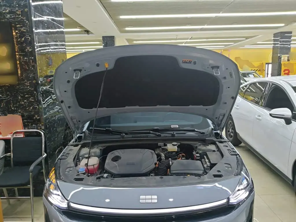 Geely Galaxy Galaxy L6 2025 — Photo 20/20